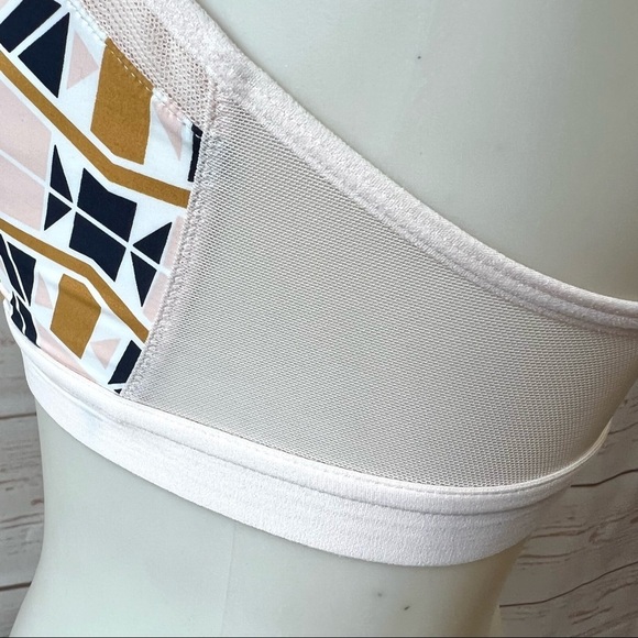 Lively Mesh Trim Busty Deco Bralette Bra - Picture 11 of 12